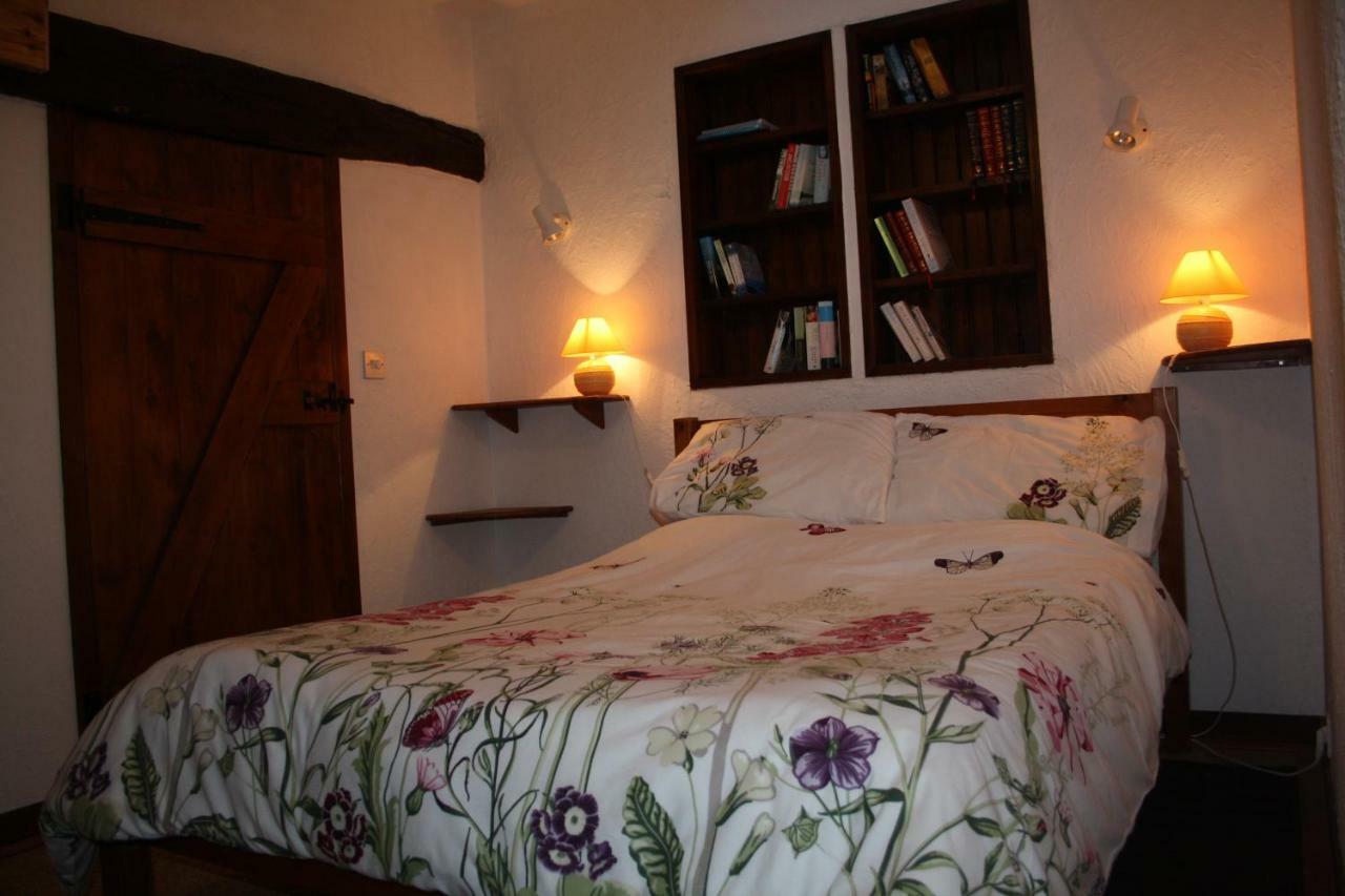 La Metairie Appartement Parthenay Buitenkant foto